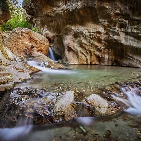 Casa Rural Entresierras Beires Екстериор снимка